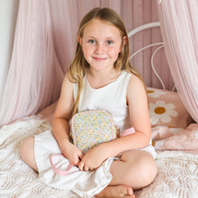 Load image into Gallery viewer, Sophie Crossbody Messenger Bag