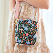 Load image into Gallery viewer, Imogen Crossbody Messenger Bag