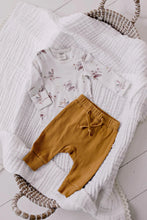 Load image into Gallery viewer, Long Sleeve Bodysuit | Up and Away