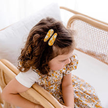 Load image into Gallery viewer, Rachel Hair Clip