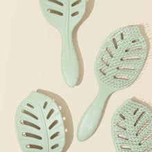 Load image into Gallery viewer, Melvory Hairbrush