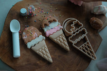 Load image into Gallery viewer, Ice Cream Eco Cutter Set