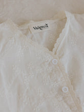 Load image into Gallery viewer, Hinterland Blouse