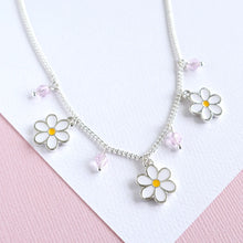 Load image into Gallery viewer, Daisy Crown Necklace