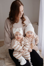 Load image into Gallery viewer, Cropped Pants | Amara