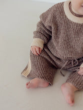 Load image into Gallery viewer, Cropped Pants | Brownie SIZE 6YR