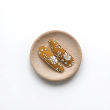 Load image into Gallery viewer, Rachel Hair Clip