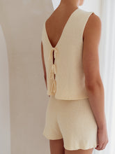 Load image into Gallery viewer, Knit Singlet | Lemon (Women's) SIZE XL