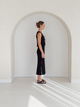 Load image into Gallery viewer, Knit Singlet | Onyx (Women's) SIZE S and M