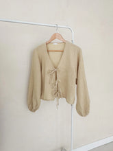 Load image into Gallery viewer, Blouse | Pistachio (Women's)