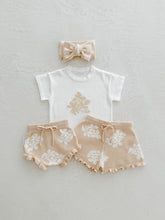 Load image into Gallery viewer, Tee | Banksy SIZE 0-3M