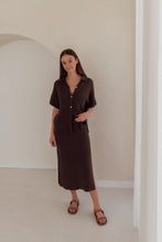 Load image into Gallery viewer, Women's Skirt | Chocolate SIZE XS