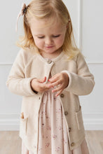 Load image into Gallery viewer, Aude Cardigan - Light Oatmeal Marle