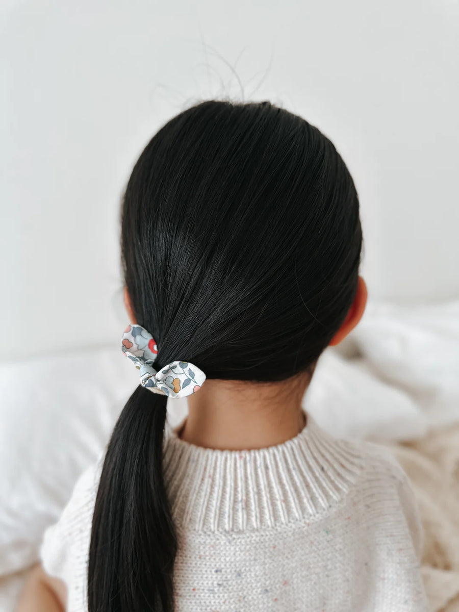 Izzy Bunny Ties Rosalyn + Rae