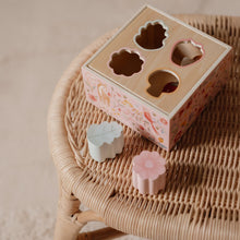 Load image into Gallery viewer, Fairy Garden Shape Sorter