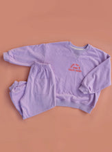 Load image into Gallery viewer, Good Tracky Pullover | Lavender/Red