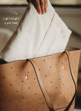 Load image into Gallery viewer, Squigs & Go Creativity Book