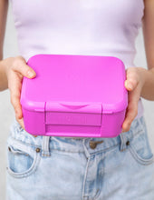 Load image into Gallery viewer, Bite Lunch Box | Fuchsia