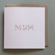 Load image into Gallery viewer, Mum Floral Card