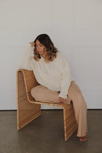 Load image into Gallery viewer, Cropped Pullover | Cream (Womens)