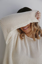 Load image into Gallery viewer, Cropped Pullover | Cream (Womens)