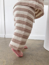 Load image into Gallery viewer, Cropped Pants | Amara