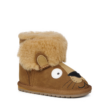 Load image into Gallery viewer, Lion Walker