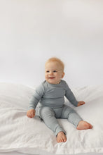 Load image into Gallery viewer, Basic Long Sleeve Bodysuit