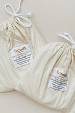 Load image into Gallery viewer, Organic Cotton Fitted Bassinet Sheet | Gingham