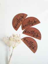 Load image into Gallery viewer, Semi Circle Earth Side