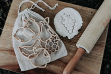 Load image into Gallery viewer, Mini Fruit Eco Cutter Set