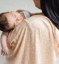 Load image into Gallery viewer, Baby Swaddle | Daisies