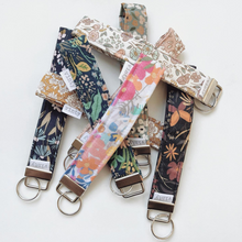 Load image into Gallery viewer, Vinty Key Fob Large