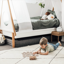 Load image into Gallery viewer, Woodland Memory Card Game