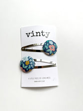 Load image into Gallery viewer, Vinty Button Clips