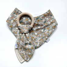 Load image into Gallery viewer, Vinty Teether