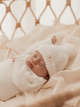 Load image into Gallery viewer, Beanie | Milk
