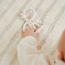 Load image into Gallery viewer, Sophie la girafe® Teething Ring