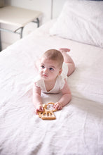 Load image into Gallery viewer, Fanfan the Fawn Teething Ring