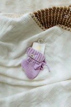 Load image into Gallery viewer, Lavender Knitted Booties