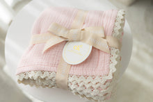 Load image into Gallery viewer, Muslin Blanket with Lace Trim