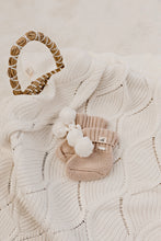 Load image into Gallery viewer, Biscotti Pom Pom Knit Booties