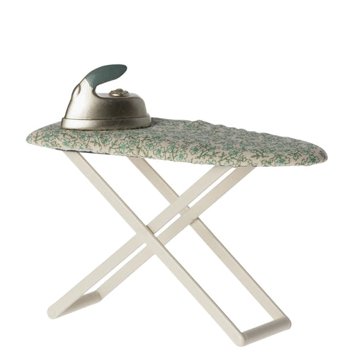 Iron & Ironing Board Mouse
