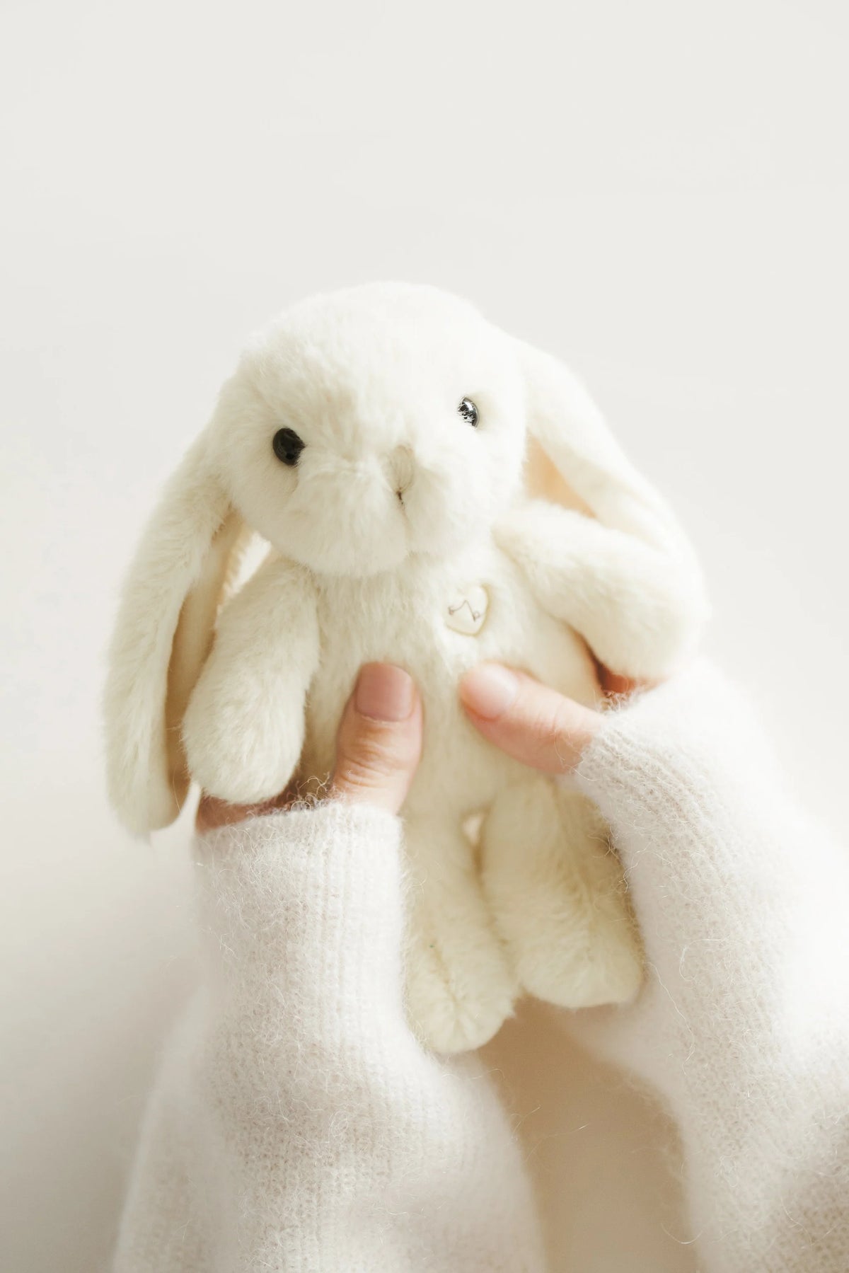 Snuggle Bunnies | Little Penelope | Sunshine