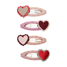 Load image into Gallery viewer, Scallop Heart Clips