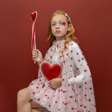 Load image into Gallery viewer, Scalloped Heart Bag