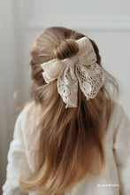 Load image into Gallery viewer, Lili Bow - Antique White