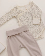 Load image into Gallery viewer, Floret Side Snap Bodysuit + Pant Set
