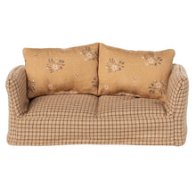 Load image into Gallery viewer, Maileg Couch Mouse Mable