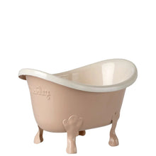 Load image into Gallery viewer, Maileg Bathtub Mouse Rose